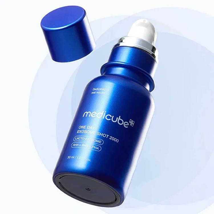 سرم کنترل منافذ و لایه بردار One Day اگزوزوم شات مدی کیوب حجم 30ml
