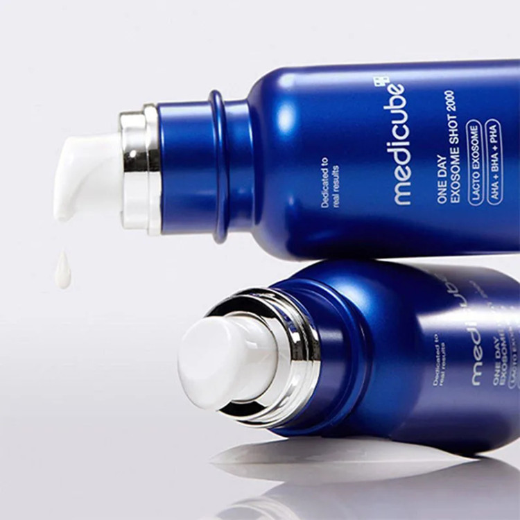 سرم کنترل منافذ و لایه بردار One Day اگزوزوم شات مدی کیوب حجم 30ml