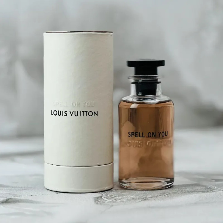 عطر ادکلن زنانه اسپل آن یو 100 میل ( مستر کوالیتی)